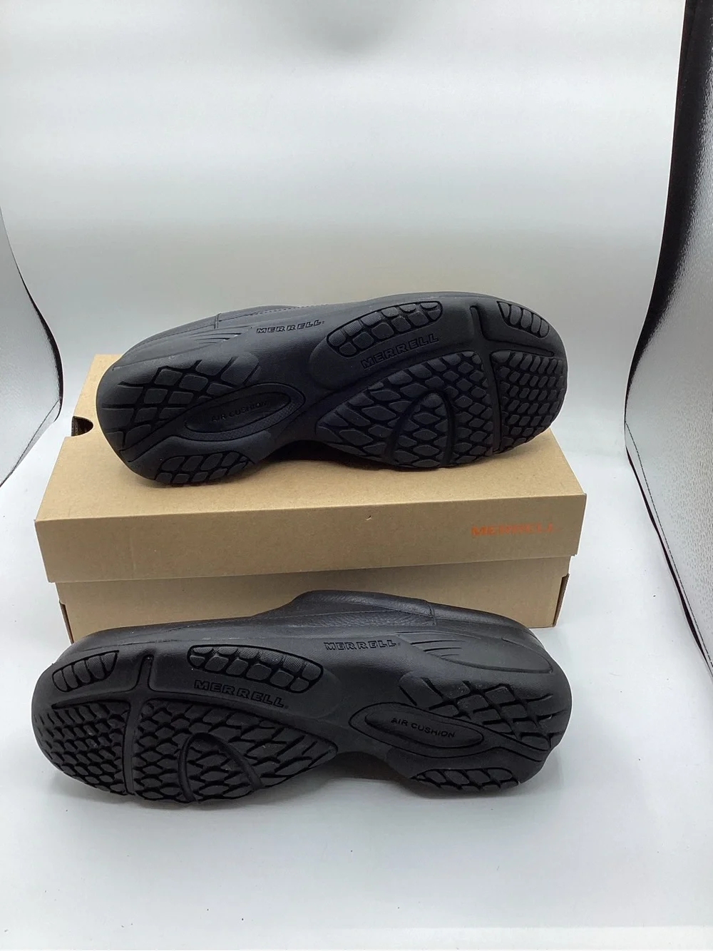 Khomba NIB  Megan  Quilted Navy Winter Ankle Boots with Front Zipper. Size 12 W
